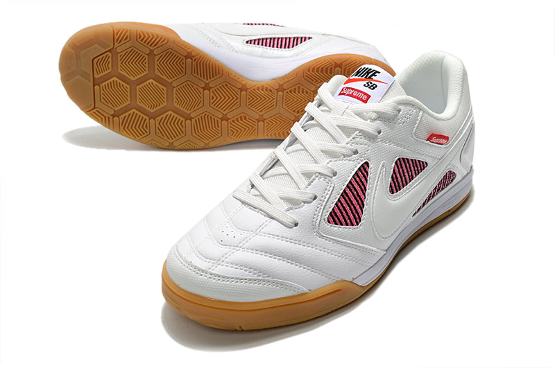 NIKE SUPREME x SB GATO - FUTSAL